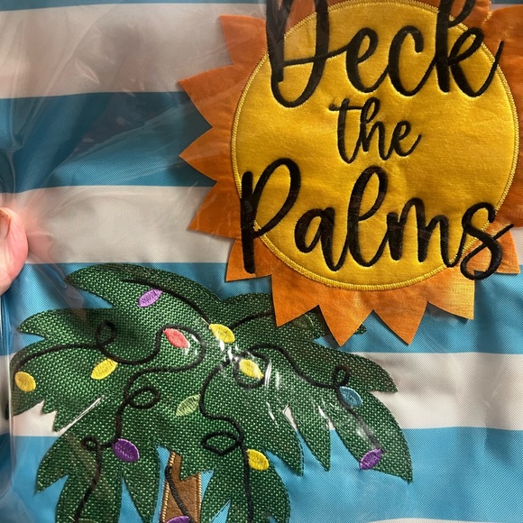 Deck The Palms Christmas garden flag - Picture 2 of 2